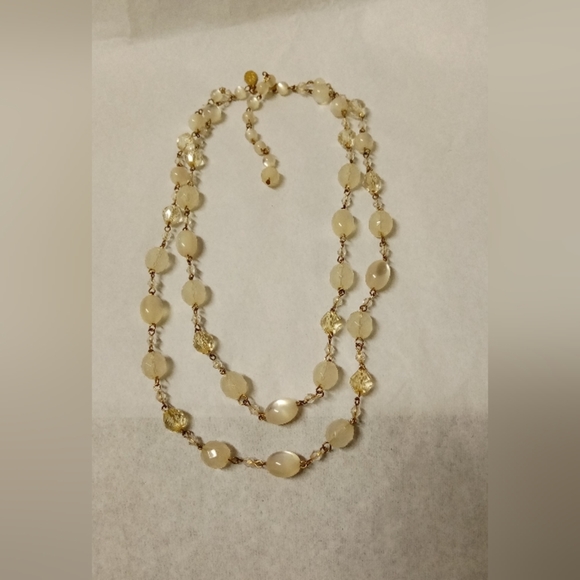 Robert Rose Necklace 2 Strand Cream Beaded Lucite Gold Tone Metal - Picture 1 of 5